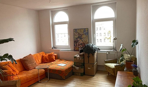 Renovated 2-room apartment in a historic building, located on the top floor – close to Leibniz University and Welfengarten.