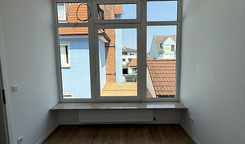 Excellent 4-room apartment - newly renovated!