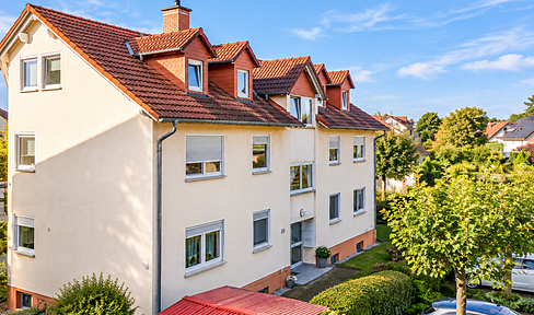 Apartment building divided into 6 units, with 4 apartments currently available – no agency fees.
