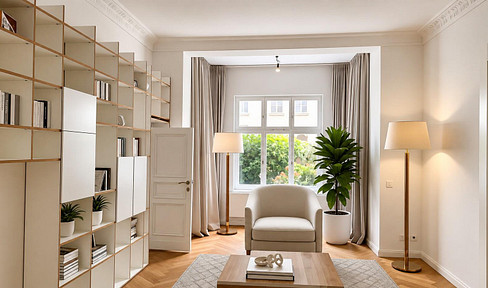 Spacious apartment in a historic building with a private terrace and a private garden.
