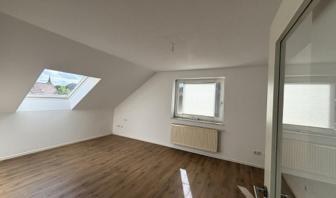 Frisch renovierte 3-Zimmer-DG-Wohnung mit Gemeinschaftsgarten und Stellplatz in Horstmar