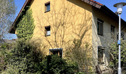 Großzügiges Reiheneckhaus in Mannheim-Wallstadt