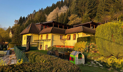Exklusives Anwesen mit einzigartiger Aussicht, eingebettet in einem parkähnlichen Waldgrundstück