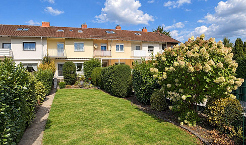 3-bedroom semi-detached house with a garden and garage in Diepholz – no commission fees.