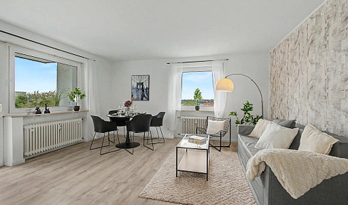 Modern 3-bedroom apartment (plus an additional room) with stunning views of the Alps and the Münster, no commission fees, move in immediately.
