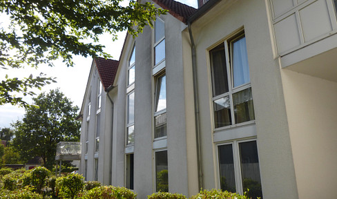 ...reserviert 1-ZiKnB-Wo.(27,27m²) f.sol.berufs./Single/Studi/Azubi in 1. OG frei!