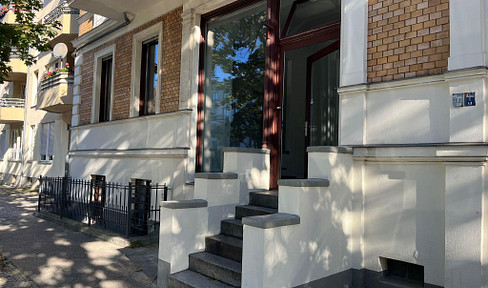 Helle Gewerbefläche nahe Schlossstraße – ideal als Büro, Praxis oder Showroom