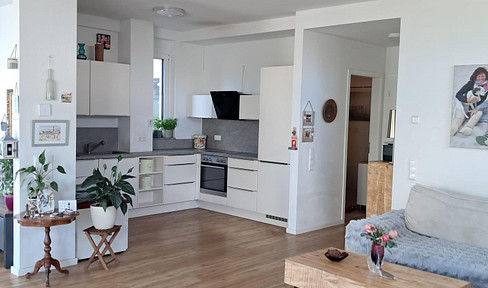 wunderschöne, neuwertige 2 Zimmer Erdgeschosswohnung inkl.2 Stellplätze in Teningen