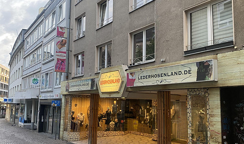 Building complex in the "Büchel" district of Aachen's old town, with development potential, commission-free.