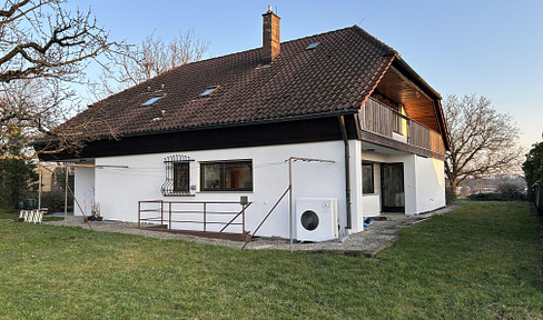 3 Zimmer Dachgeschosswohnung + Büroraum