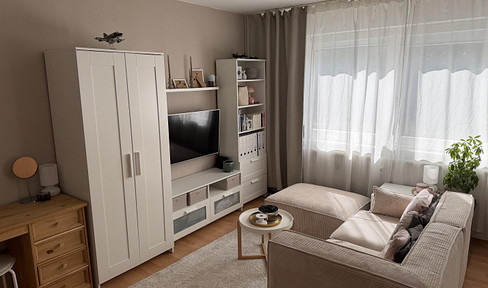 Sunny 1-bedroom apartment near the university, university of applied sciences, and SANA Clinic.