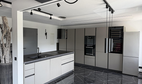 Kernsanierte 4 Zimmer Wohnung / Singen / Exklusive Ausstattung