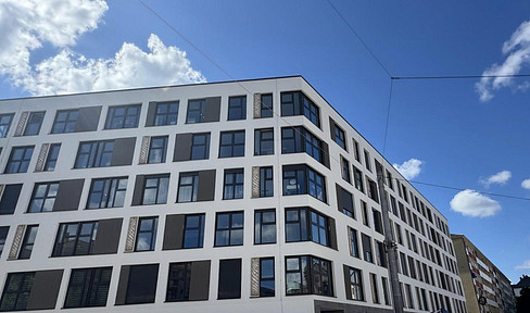 Stilvolle 1-Zimmer-Loftwohnung mit Panoramablick und Einbauküche