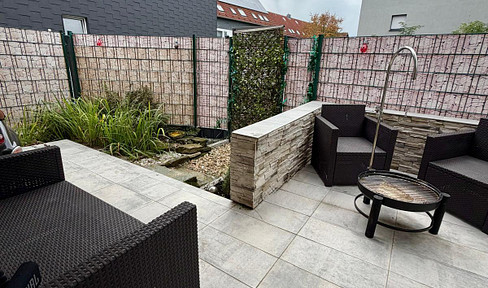 Zentral gelegene sanierte 2-Zimmer EG Wohnung Lev Opladen mit Terrasse