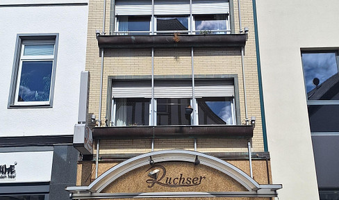 Exclusive residential and commercial building in a prime downtown location in Iserlohn – no commission fees.