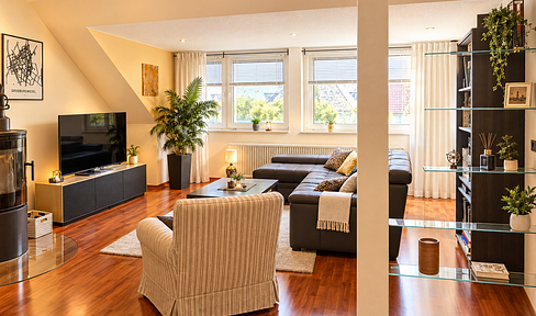 145 m² dream home in the heart of Großburgwedel – 4 rooms, 2 bathrooms, balcony, and fitted kitchen.