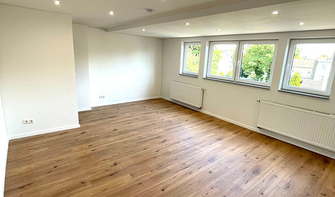 Bright and airy living space in an attic apartment – completely renovated 3-room apartment.