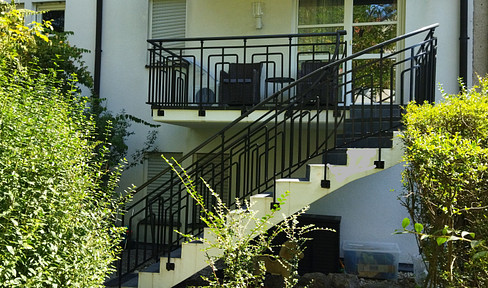Beautiful, furnished garden apartment, centrally located and quiet, with a large garden area.