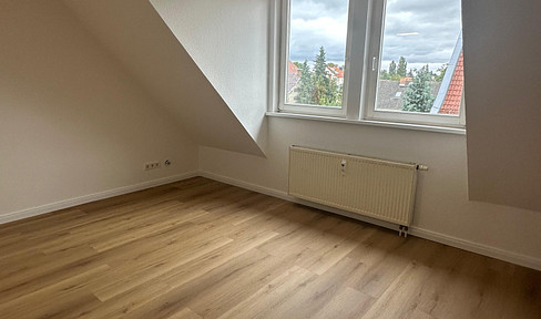 2-room apartment, newly renovated, located directly on the market square.