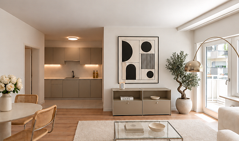 No fees and brand new: Newly renovated 3-room apartment with a south-facing balcony, located near the palace park.