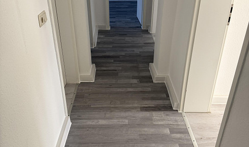 Freshly painted 3-room apartment!