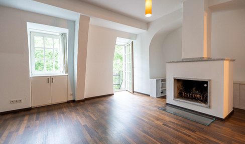 Stilvolles Wohnen in Pempelfort: Großzügige 96 m² Altbauteleganz in begehrter Lage