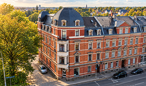 vollvermietetes Wohn- und Geschäftshaus mit 8% Rendite