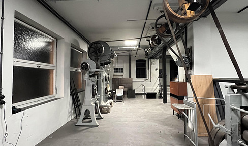 A unique building with a rich history! Suitable for offices, lofts, studios, or exhibitions.