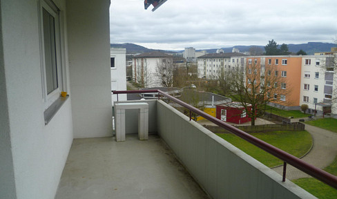 Living with Character: Spacious 5-room penthouse apartment in Rheinfelden.