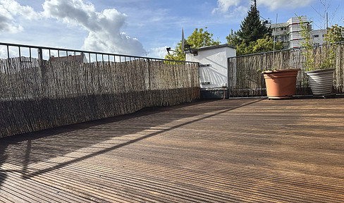 First occupancy after renovation | Rooftop terrace | Walk-in shower | Fitted kitchen | High-speed internet.