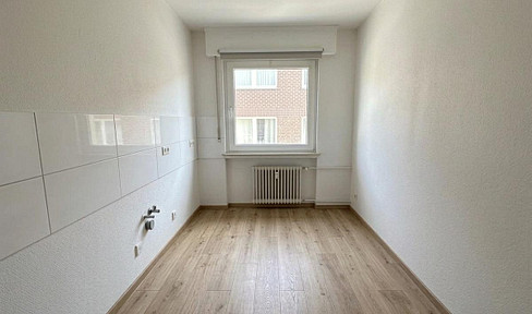 modernisierte 2-Zimmer-Erdgeschosswohnung (59m²) mit Balkon in Dortmund-Brechten