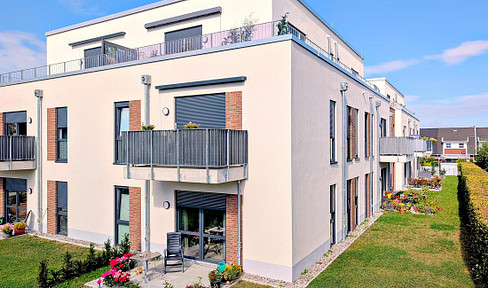 Accessible 2-room apartment with assisted living services, elevator, and balcony – New construction in 2024, energy efficiency rating A+, no commission fees.