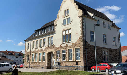 Arbeiten mit Stil: Gewerbefläche in der historischen Präparandie