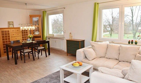 Spacious 4-room apartment, no service charges, new heating system, new roof in 2018! Parquet flooring, high-quality finishes!