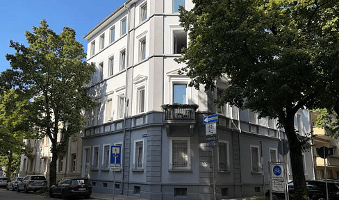 For sale: A 98 m² dream home in the heart of Karlsruhe!