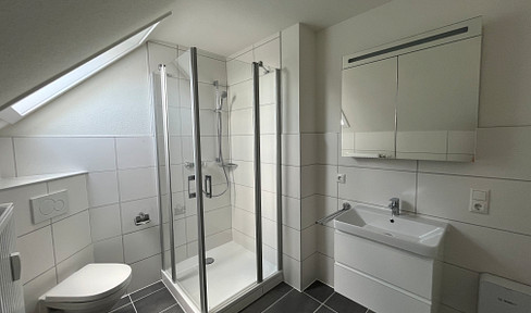 Moderne 2-ZKB-Wohnung mit neuer Einbauküche (Nähe Koblenz)