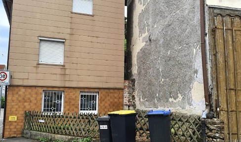 Scheune mit Grundstück zum Umbauen für 3 Etagen und Keller