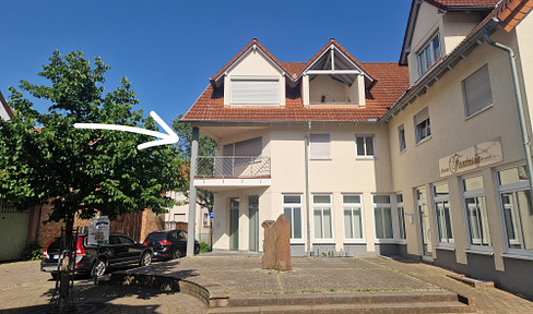 Großzügige, helle 4 Zimmer-Wohnung im Herzen von Harthausen