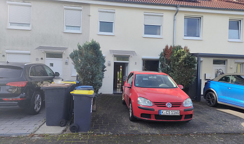 Terraced house for rent.