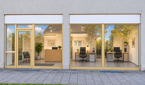 Retail space with 83 square meters, located directly next to a bus stop, with a pharmacy and a hairdresser as neighboring businesses.