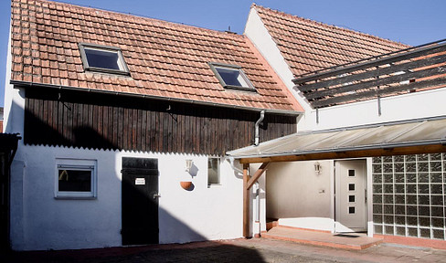 Provisionsfrei: Großzügiges Haus mit vielen Nutzungsmöglichkeiten in Top-Lage von Haßloch