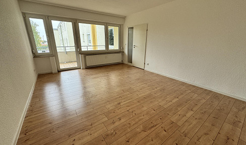 FEE-FREE: Newly renovated and stunning apartment in a highly desirable location in Niederwerrn.