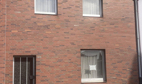 Detached house in a row.