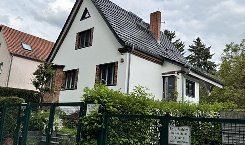Waidmannslust, located on the Tegeler See.