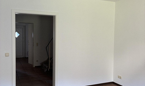 Renovated terraced house in a central location.