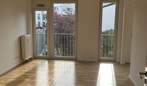 Beautiful 2-room apartment in Französisch Buchholz! No agency fees!