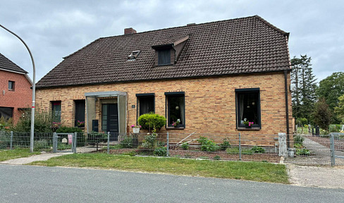 A spacious dream home for individualists and those with a passion for beauty.