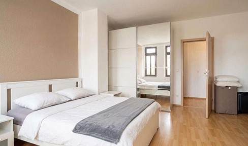 Helle 2-Zimmer-Wohnung mit Balkon in saniertem Gründerzeit-Altbau in Leipzig-Gohlis-Süd