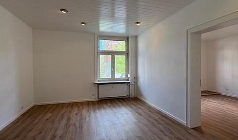 sanierte 3-Zimmer Wohnung in Hochparterre mit Terrasse
