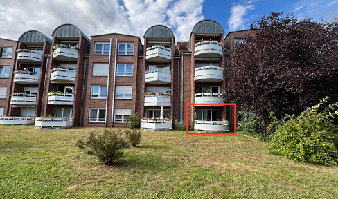 Central 2-room ground-floor apartment with a high-quality fitted kitchen and a sun terrace | Accessible design | Underground parking space.